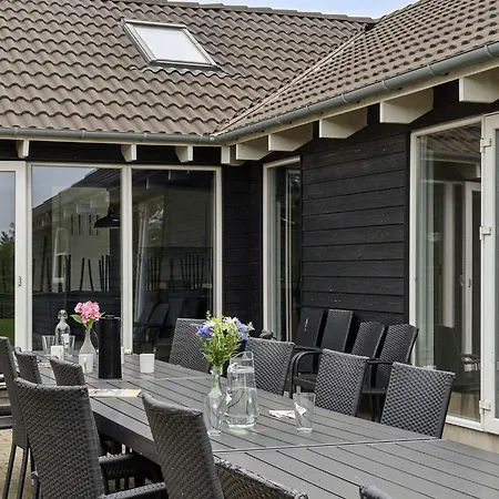 Luxury Retreat With Pool Feriehus *