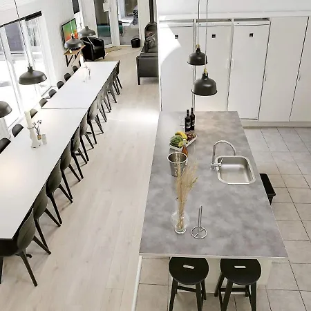 Nine-bedroom In Idestrup 2 Bøtø By