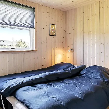 펜션 Nine-bedroom In Idestrup 2 *